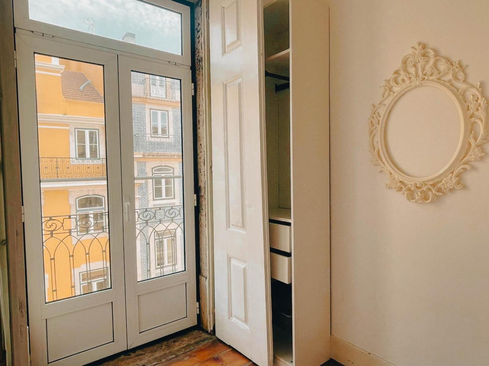 Baixa Pombalina - 4 Bedroom Apartment Lisboa Exteriör bild
